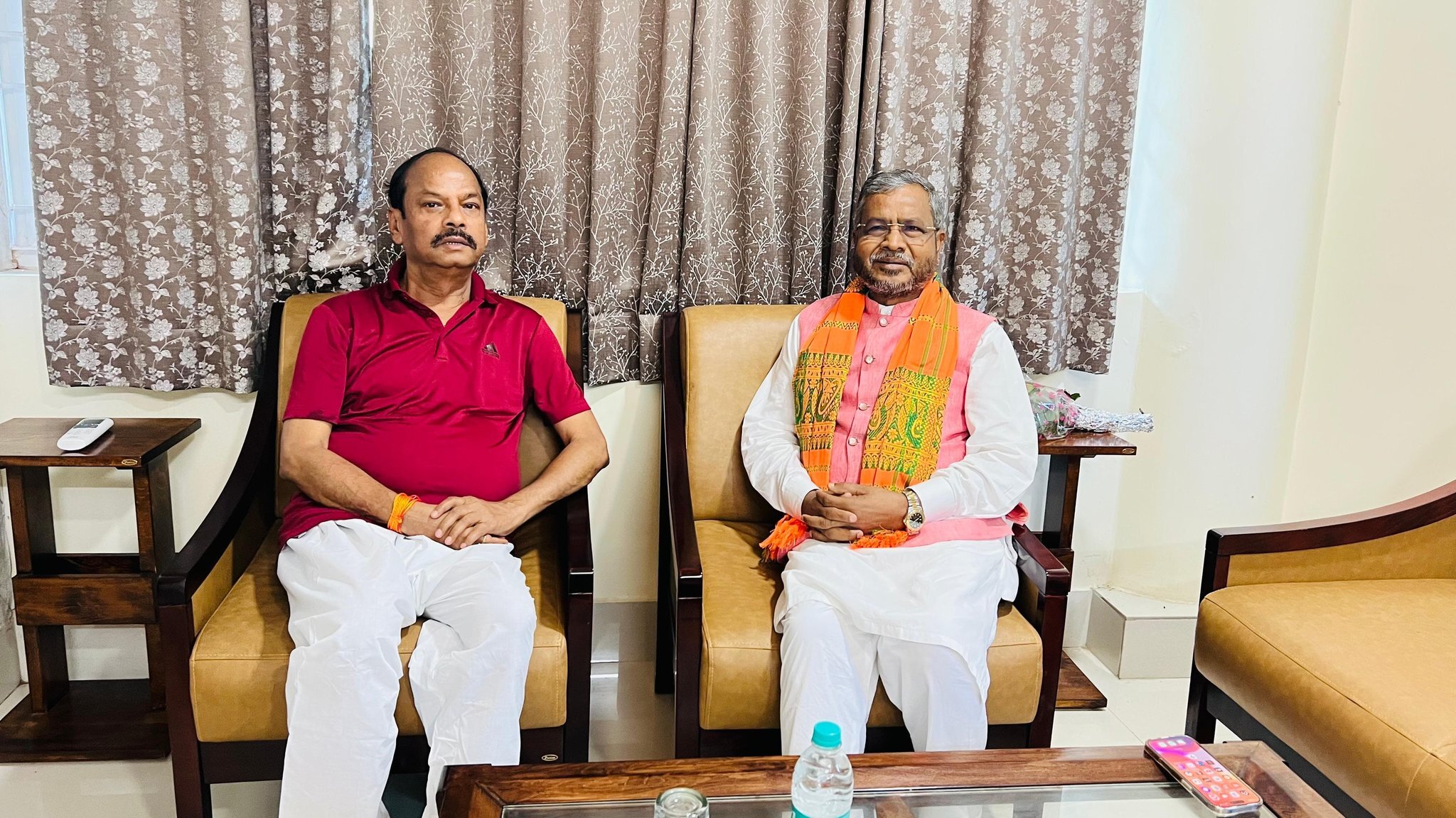 Babulal Marandi और Raghubar Das की अहम मुलाकात: अमित शाह के निर्देश पर बदल रही झारखंड BJP की रणनीति?