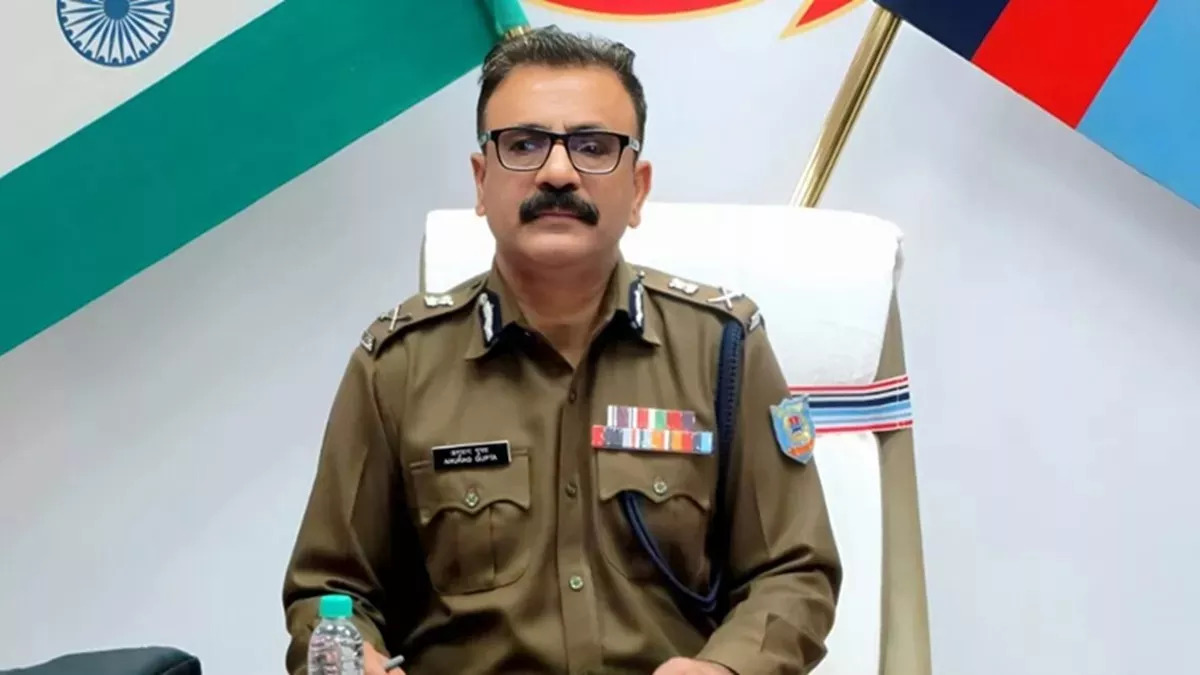 BREAKING: सुप्रीम कोर्ट से DGP अनुराग गुप्ता को राहत, बाबूलाल मरांडी की याचिका खारिज
