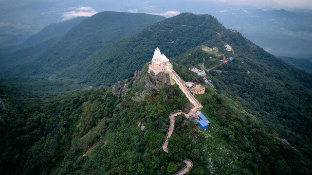 झारखंड विधानसभा में उठी मांग – पारसनाथ की चोटी पर लगे दिशोम गुरु शिबू सोरेन की मूर्ति, भारत रत्न देने की भी अपील