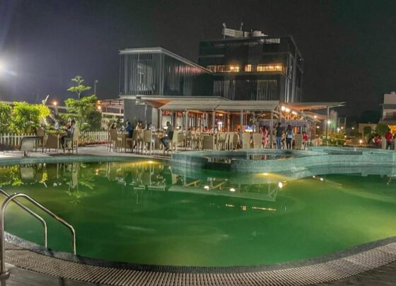 कांके रिजॉर्ट संचालक के घर ईडी ने मंगाई नोट गिनने वाली मशीन, जारी है छापेमारी |