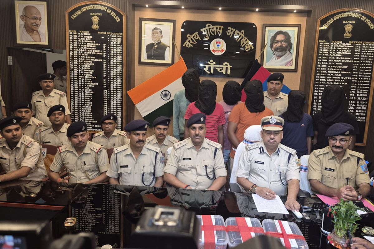 Ranchi Firing: सफेद शर्ट ने शूटर्स को दिया चकमा, असली निशाना बचा, दोस्त की हुई मौत |