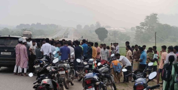 गुमला में दर्दनाक सड़क हादसा: मदरसा से लौट रहे दो बच्चों को वाहन ने कुचला, एक की मौत, दूसरा गंभीर |