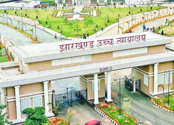 झारखंड नगर निकाय चुनाव में देरी पर हाईकोर्ट सख्त, मुख्य सचिव और अधिकारियों को अवमानना नोटिस |