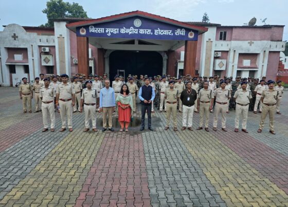 रांची: होटवार जेल में तीन घंटे की सघन छापेमारी, सभी वार्डों और जेल अस्पताल की गहन जांच |