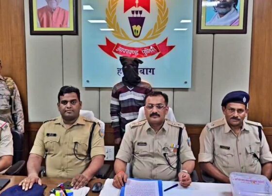 हजारीबाग में पकड़ा गया हार्डकोर नक्सली सुनील गंझू, बेलतू नरसंहार समेत 54 मुकदमे दर्ज |