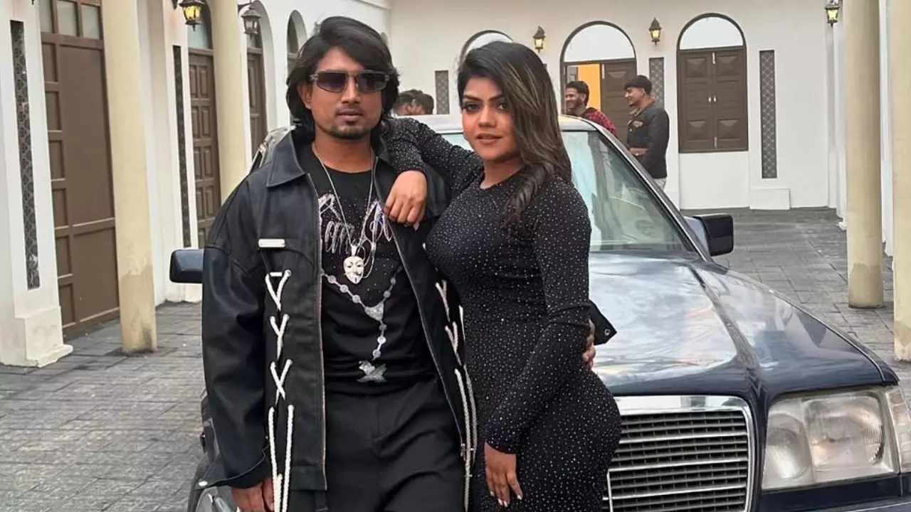 कॉमेडियन यूट्यूबर मणि मेराज पटना से गिरफ्तार, गर्लफ्रेंड ने लगाए दुष्कर्म और धर्म परिवर्तन के गंभीर आरोप |