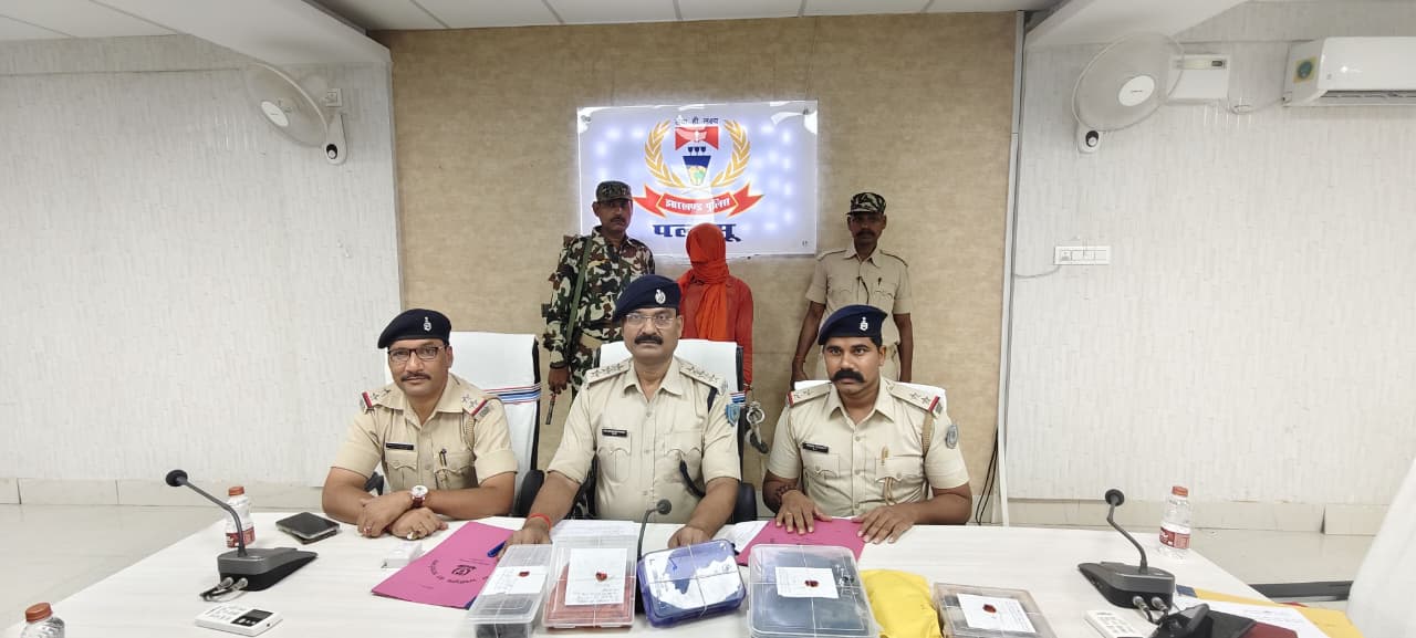 पलामू में प्रेम प्रसंग बना हत्या की वजह, किशोरी की गला दबाकर हत्या करने वाला आरोपी गिरफ्तार