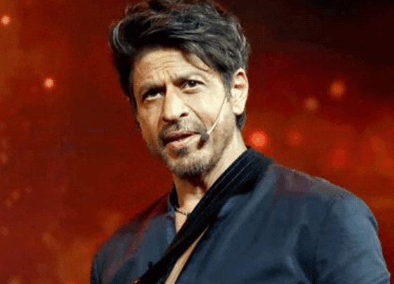 राइटर ने फीस ठुकराई, शाहरुख ने जबरदस्ती किया पेमेंट:फिल्म लेखक संजय छैल ने शेयर किया SRK के साथ काम करने का अनुभव