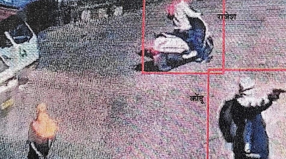 जमशेदपुर में रंगदारी गैंग पर पुलिस का बड़ा एक्शन, कारोबारी के घर फायरिंग करने वाले दो शूटर गिरफ्तार