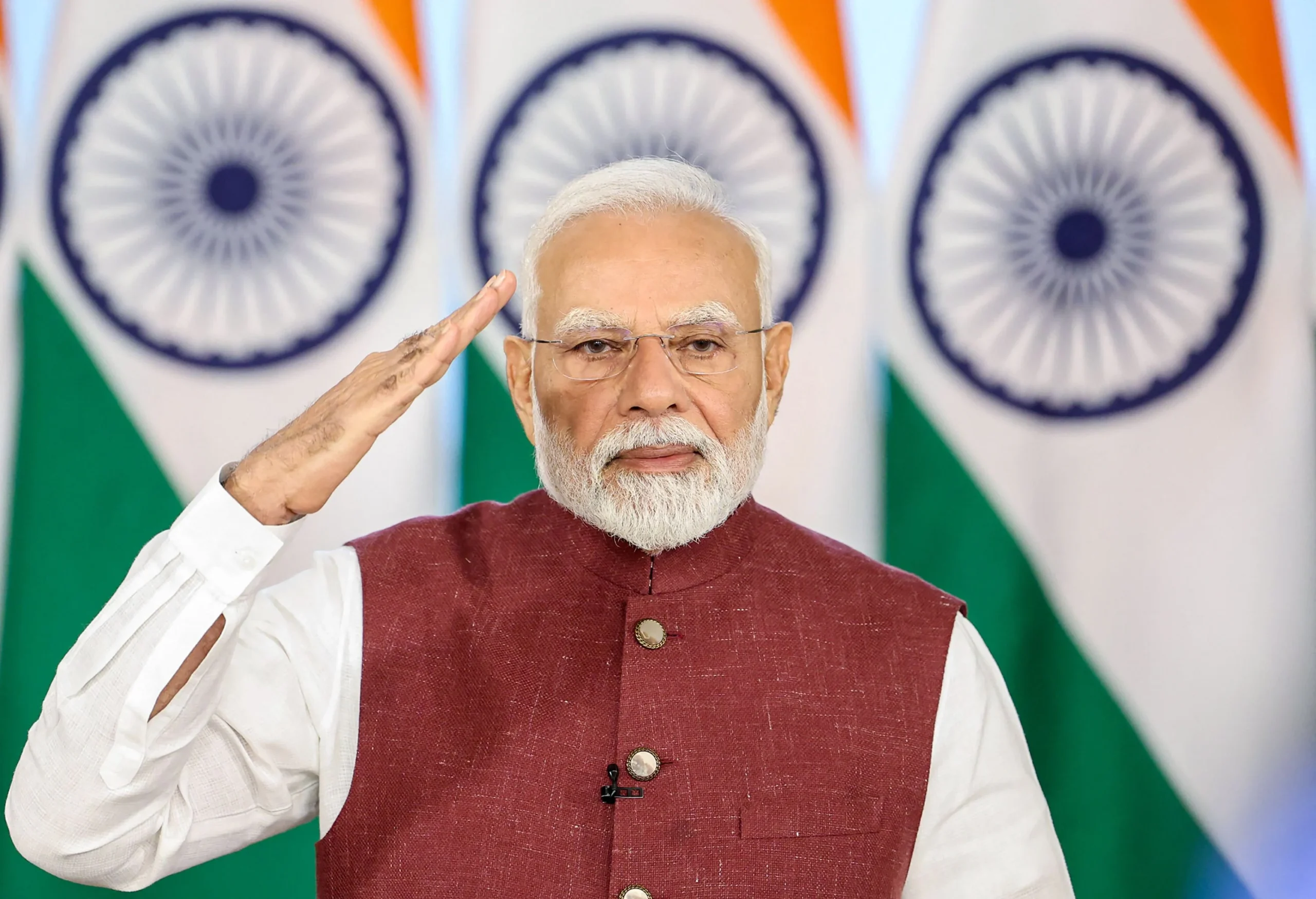 Jharkhand Foundation Day 2025: पीएम मोदी ने दी शुभकामनाएं, बिरसा मुंडा की 150वीं जयंती पर किया नमन |