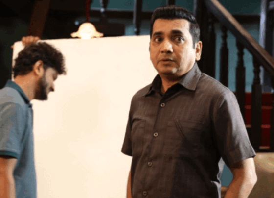 गुलशन ग्रोवर ने सानंद वर्मा को मारा था थप्पड़:एक्टर बोले- मन किया गला काट दूं, कुर्सी उठाकर मारूं, बहुत गुस्सा था, वो सेल्फ ऑब्सेस्ड हैं