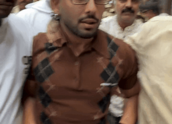 252 करोड़ ड्रग्स केस:दूसरे समन के बाद पॉपलुर इन्फ्लूएंसर ओरी एंटी नारकोटिक्स दफ्तर पहुंचे; सिद्धांत कपूर से पुलिस ने पूछे थे 11 सवाल