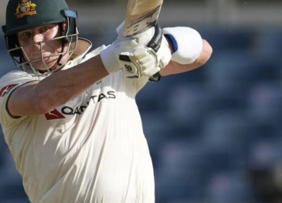 एशेज के पहले टेस्ट के लिए ऑस्ट्रेलिया की प्लेइंग-11 जारी:जैक वेदराल्ड और ब्रेंडन डॉगेट डेब्यू करेंगे; कल से पर्थ में खेला जाएगा पहला मुकाबला