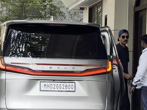 रणबीर के बॉडीगार्ड ने पैपराजी को फोटो लेने से रोका:सिक्योरिटी के व्यवहार पर नाराज पैप्स, बोले- हमें बुलाया गया था, हमारे पास सबूत है