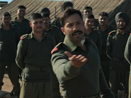 बॉर्डर-2 के गाने के लिए वरुण धवन का उड़ा मजाक:दावा- निगेटिव पीआर कैंपेन के जरिए किया गया टारगेट, एक्टर ने भी दिया रिएक्शन