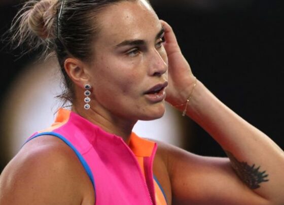 बेलारूस की सबालेंका ऑस्ट्रेलिया ओपन टेनिस के फाइनल में:यूक्रेनी की स्वितोलिना को 6-2, 6-3 से हराया, पर हाथ नहीं मिलाया