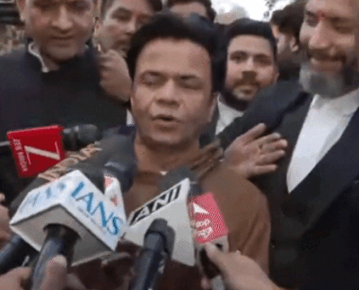 अंतरिम जमानत के बाद जेल से बाहर आए राजपाल यादव:कहा- आरोपों के खिलाफ हर जगह जवाब देने के लिए उपलब्ध हूं