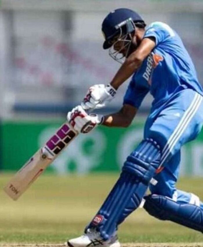 U-19 वर्ल्ड कप फाइनल में हरियाणवी कनिष्क का शानदार प्रदर्शन:आखिरी ओवर में 18 रन बना स्कोर 400 पार पहुंचाया, इंग्लिश कप्तान का विकेट भी चटकाया