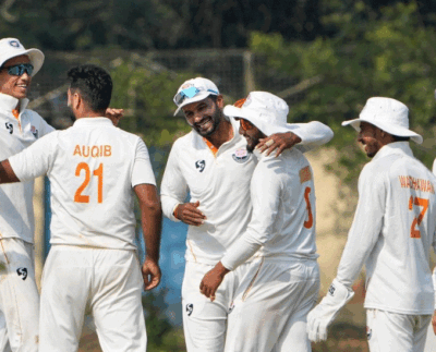 रणजी ट्रॉफी- 67 साल में जम्मू-कश्मीर पहली बार फाइनल में:बंगाल को 6 विकेट से हराया; आकिब नबी ने 9 विकेट लिए