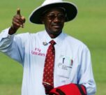 स्टीव बकनर ने माना- तेंदुलकर को LBW देना गलती थी:22 साल बाद कहा- आज भी लोग पूछते हैं आउट क्यों दिया; गाबा टेस्ट में आउट दिया था