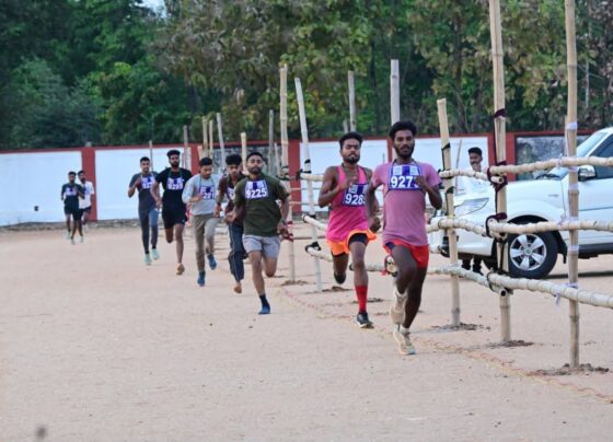 चतरा में 1 अप्रैल से होमगार्ड भर्ती शुरू, 23 अप्रैल तक चलेगी प्रक्रिया | DC ने किया निरीक्षण