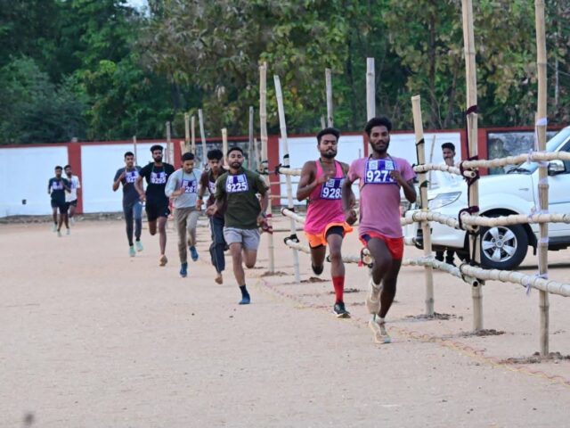 चतरा में 1 अप्रैल से होमगार्ड भर्ती शुरू, 23 अप्रैल तक चलेगी प्रक्रिया | DC ने किया निरीक्षण