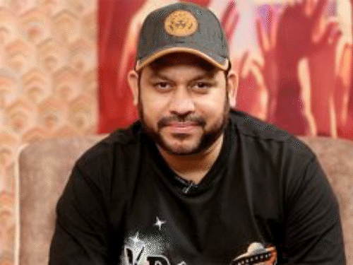 बालाजी टेलीफिल्म्स विवाद पर राज शांडिल्य का बयान:कॉन्ट्रैक्ट कॉन्ट्रोवर्सी के बीच आरोपों को निराधार बताया, कहा- ‘भागम भाग 2’ तय योजना के मुताबिक आगे बढ़ेगी