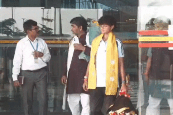 ग्वालियर की बेटी अनुष्का शर्मा का इंडिया टीम में चयन:साउथ अफ्रीका में टी-20 सीरीज खेलेंगी; सीएम डॉ. मोहन यादव ने दी बधाई