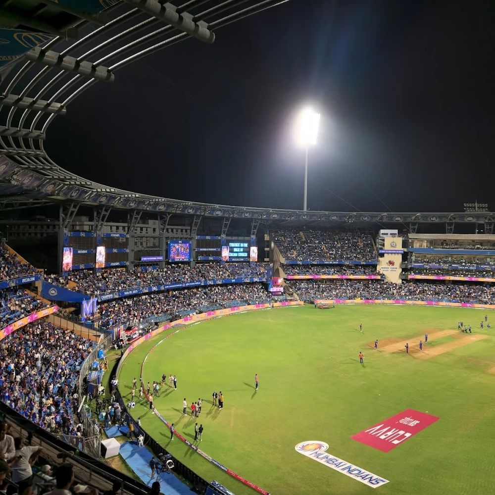 IPL गाइडलाइन- मैच के दिन प्रैक्टिस पर रोक:फिटनेस टेस्ट नहीं, जर्सी नंबर बदलने पर बताना होगा; ड्रेसिंग रूम में सिर्फ स्टाफ को एंट्री