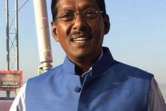 कमेंटेटर शिवरामकृष्णन ने रंगभेद के आरोप लगाए, BCCI पैनल छोड़ा:कहा- मक्खन नहीं लगा सकता; वॉर्न की स्पिन से निपटने के लिए सचिन को प्रैक्टिस कराई थी