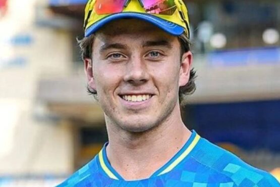 CSK के ब्रेविस IPL के शुरुआती 2-3 मैच से बाहर:मांसपेशियों में खिंचाव से नहीं खेल पाएंगे; धोनी भी दो हफ्ते नहीं खेलेंगे