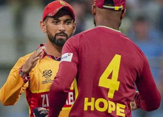 जिम्बाब्वे टीम का पहला बैच हरारे के लिए रवाना:वेस्टइंडीज टीम अब भी फंसी, एयरस्पेस बंद होने से भारत में अटके थे क्रिकेटर्स