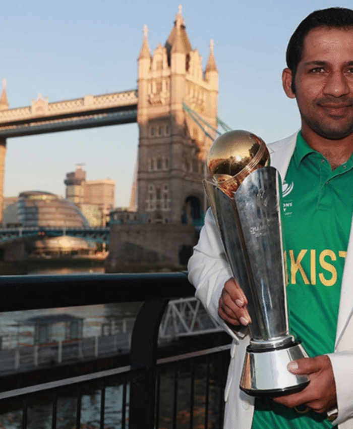 पूर्व पाकिस्तानी कप्तान सरफराज अहमद का इंटरनेशनल क्रिकेट से संन्यास:भारत को हराकर चैंपियंस ट्रॉफी जीती थी, दो दशक के करियर में 6164 रन बनाए