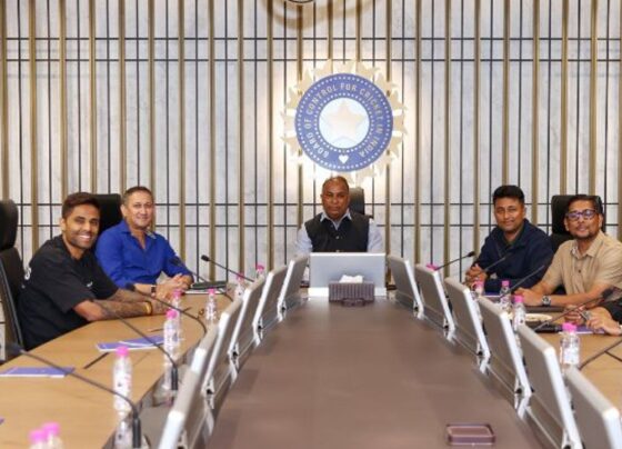 वनडे वर्ल्डकप के लिए सिलेक्टर्स की नजर IPL पर:20 इंडियन प्लेयर्स शॉर्टलिस्ट, मैच के दौरान परफॉर्मेंस-फिटनेस ट्रैक की जाएगी