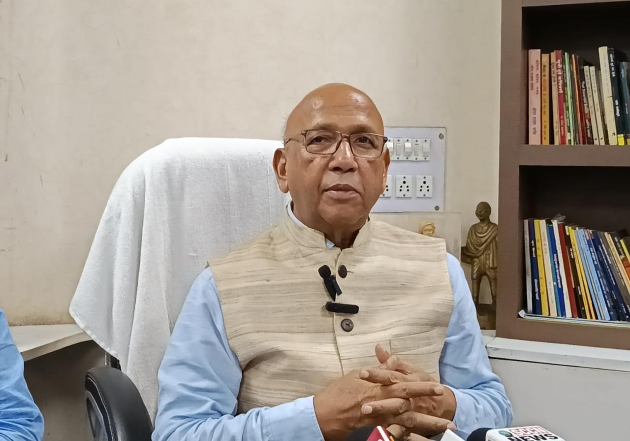 झारखंड में नई सियासी हलचल: सरयू राय का ऑफर—BJP और कांग्रेस के बिना भी बन सकती है सरकार