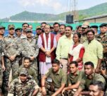 क्या झारखंड पूरी तरह नक्सल मुक्त हुआ? बुढ़ा पहाड़ पहुंचे मंत्री, बोले—अभी नहीं हटेंगे सुरक्षा बल