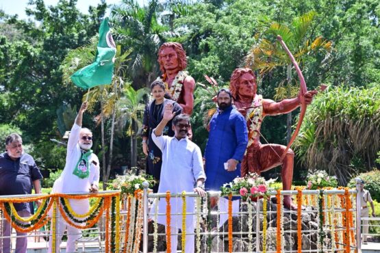 सिदो-कान्हू जयंती पर CM हेमंत सोरेन ने दी श्रद्धांजलि, कहा- संघर्ष और स्वाभिमान के प्रतीक हैं वीर सपूत |