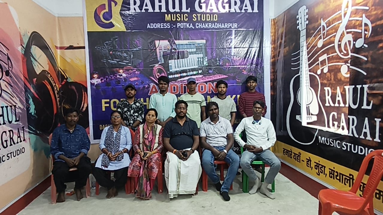 खरसावां गोलीकांड पर बनेगी फिल्म! विधायक दशरथ गागराई का बड़ा ऐलान, स्थानीय कलाकारों को मिलेगा मौका |