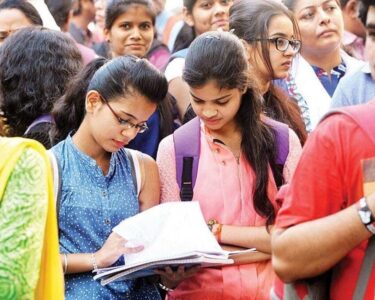 Garhwa NEET Exam Alert: परीक्षा केंद्रों के बाहर धारा 163 लागू, 200 मीटर तक सख्त पाबंदी