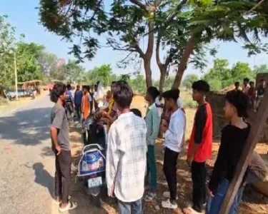 गढ़वा में फोरलेन पर दो भीषण सड़क हादसे, 4 लोगों की मौत, 2 गंभीर घायल