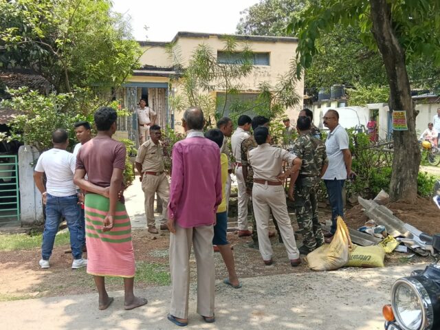 जमशेदपुर में ट्रिपल मर्डर से सनसनी: पत्नी, बेटी और बेटे की हत्या के बाद आरोपी ने खुद पुलिस को किया फोन